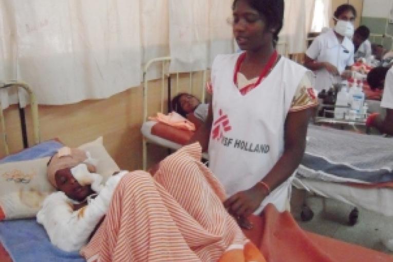 Aide soignante MSF à l'hôpital MSF de Vavuniya.