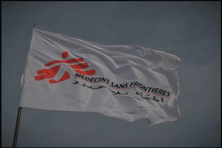 Un drapeau MSF