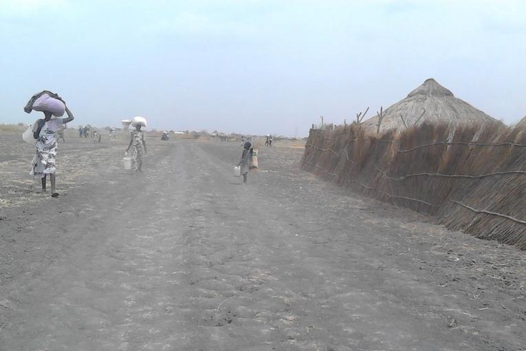 Des réfugiés obligés de fuir de Kodok à Aburoc en raison des combats. MSF