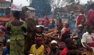 Environ 20 000 personnes déplacées sont actuellement hébergées dans la ville de Bunia en RDC.