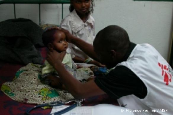 Centre nutritionnel MSF de Bocaranga ville, juillet 2008.