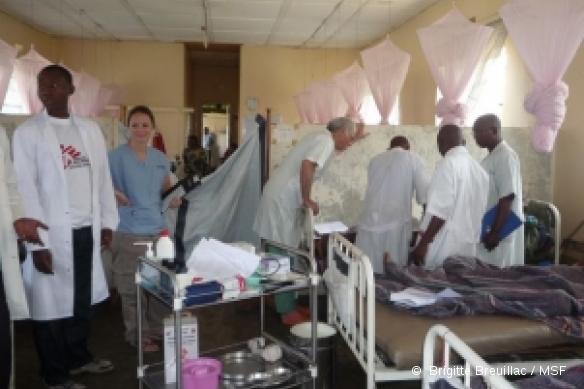 RD Congo, Nord Kivu, hôpital de Rutshuru, novembre 2009.