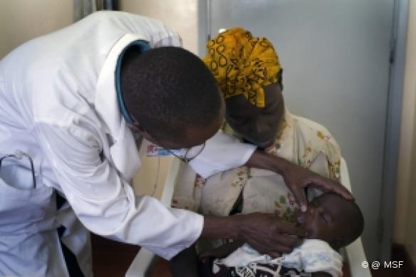 Apporter des soins aux personnes déplacées au Kenya