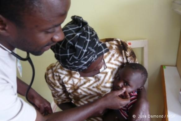 Un enfant pris en charge dans le programme VIH/sida, Homa Bay (Kenya) - octobre 2009