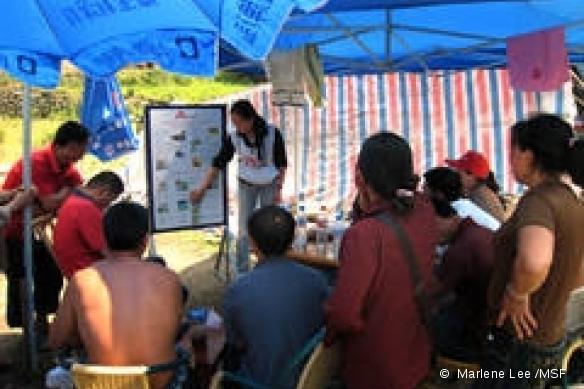 Les équipes MSF ont effectué un travail de sensibilisation aux réactions qui apparaissent chez les victimes d'une catastrophe naturelle.