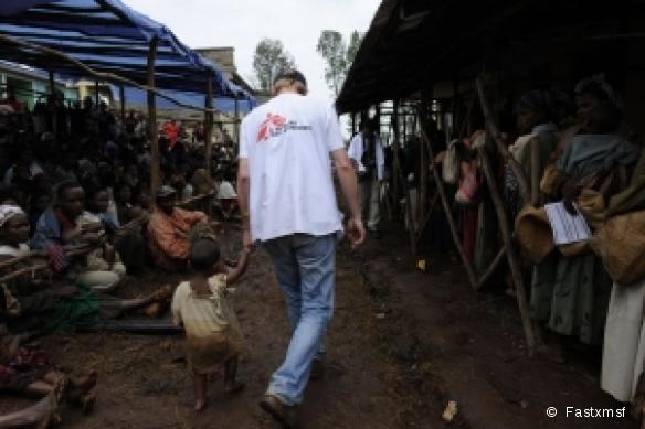 Dans un centre nutritionnel à Mudulla, dans la région SNPP