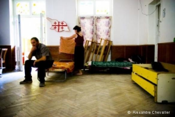 Gori, septembre 2008. Les équipes de MSF offrent aux personnes déplacéesà Tbilissi et à Gori une prise en charge médicale et psychologique.