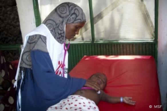 Mogadiscio, janvier 2009. Consultation MSF.