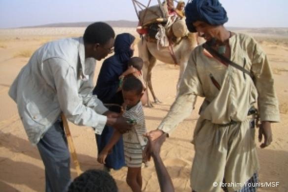 Une autre mission MSF pour la population nomade avait été menée à la frontière entre le Mali et la Mauritanie en 2005