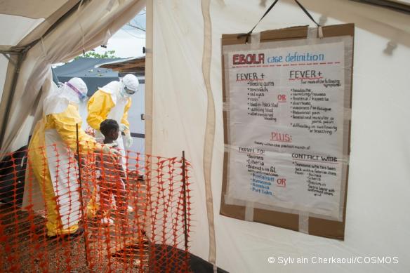 Centre de prise en charge d'Ebola à Kailahun, en Sierra Leone. Juillet 2014