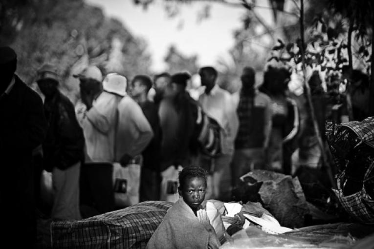 Une flambée de violence dirigée contre les migrants venus des pays voisins s’est propagée dans les régions de Gauteng du Cap Ouest et du Kwa Zulu Natal il y a un mois. Plus de 50 personnes ont été tuées lors de ces attaques.Photo Erin Trieb
 
