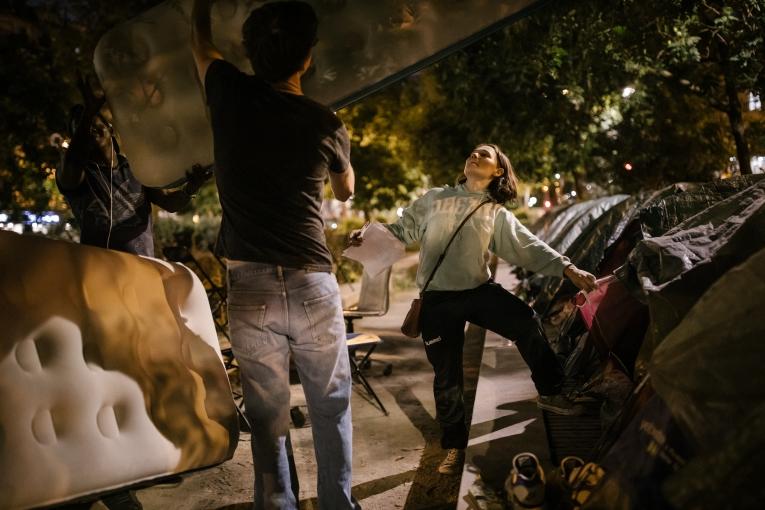Paris, le 15 juillet 2020. Près de la place de la République, 5 associations, dont MSF, ont monté un campement le 29 juin 2020, comptant une centaine de tentes accueillant des mineurs étrangers isolés.