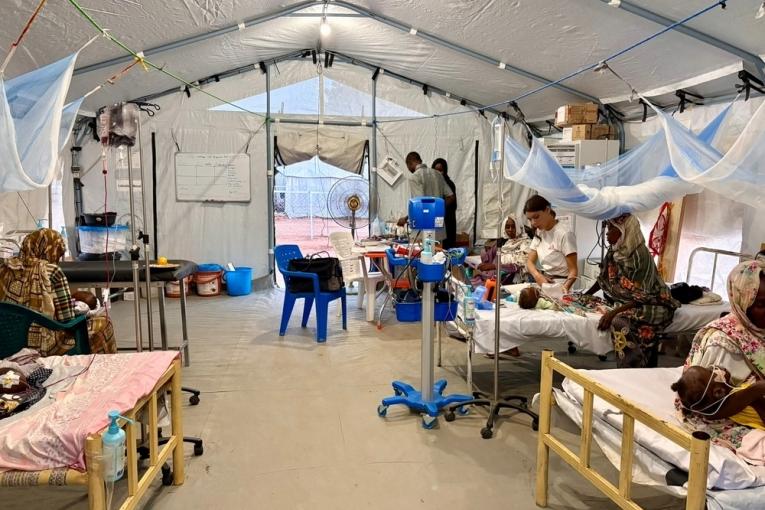 Des enfants meurent de faim au Soudan dans l’indifférence mondiale alors que la guerre se poursuit.