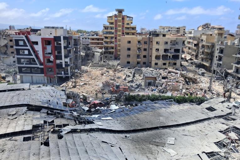 Vue des dégâts causés à l'hôpital Jabal Amel à la suite d'une frappe israélienne perpétrée le 1er juin à Sour (Tyr), dans le sud du Liban.