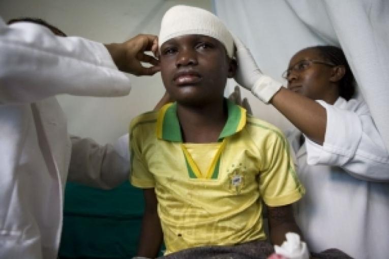 Beverly 12 ans victime des violences à Mathare.