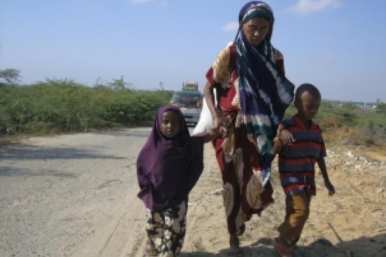 Habita ts fuyant les combats à Mogadiscio janvier 2009.