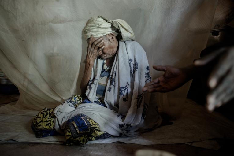 Amina Zuldé 65 ans dans le camp pour personnes déplacées de la Mosquée Centrale de Bangui.