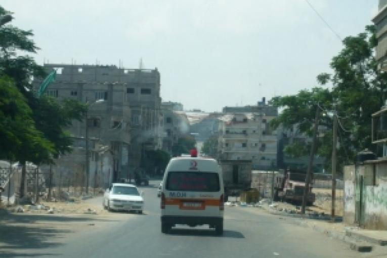 Juillet 2009  Ambulance du ministère de la santé  Ville de Gaza