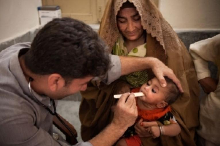 Centre de santé de Takht Bhai dans le district de Mardan NWFP  juin 2009.