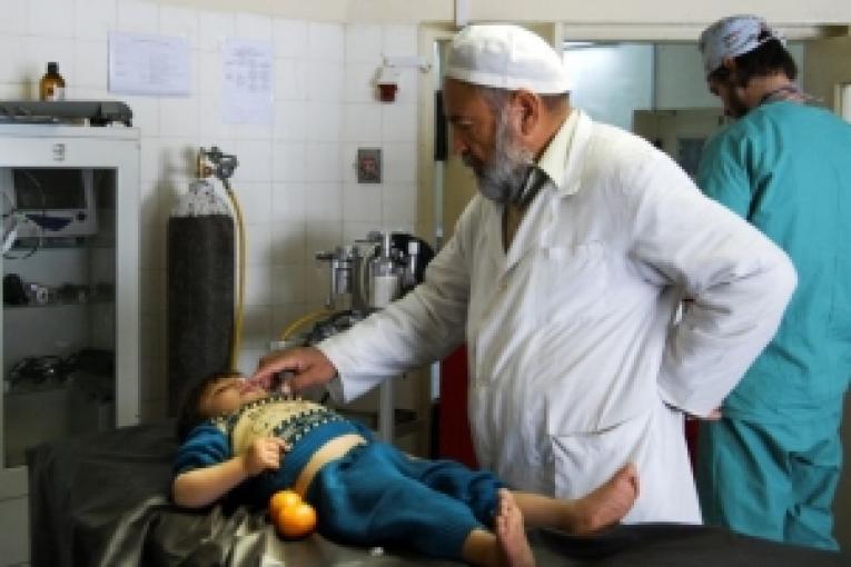 MSF s'oppose à une déclaration du secrétaire général de l'OTAN selon laquelle les ONG devraient être la composante "puissance douce" (soft power) d'une stratégie militaire.