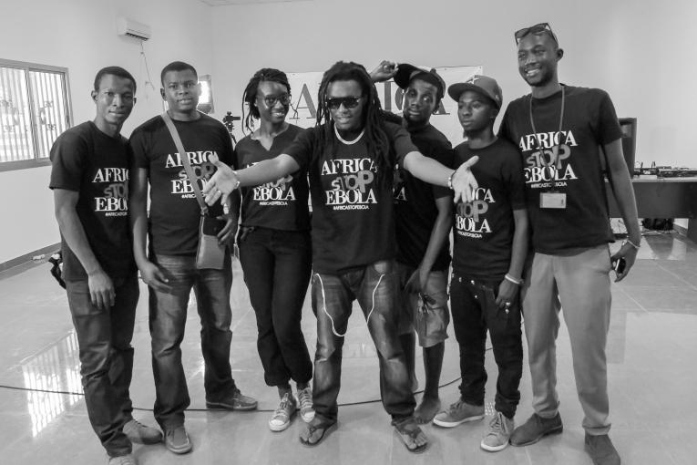 Les candidats du concours de chant "Africa Stop Ebola"