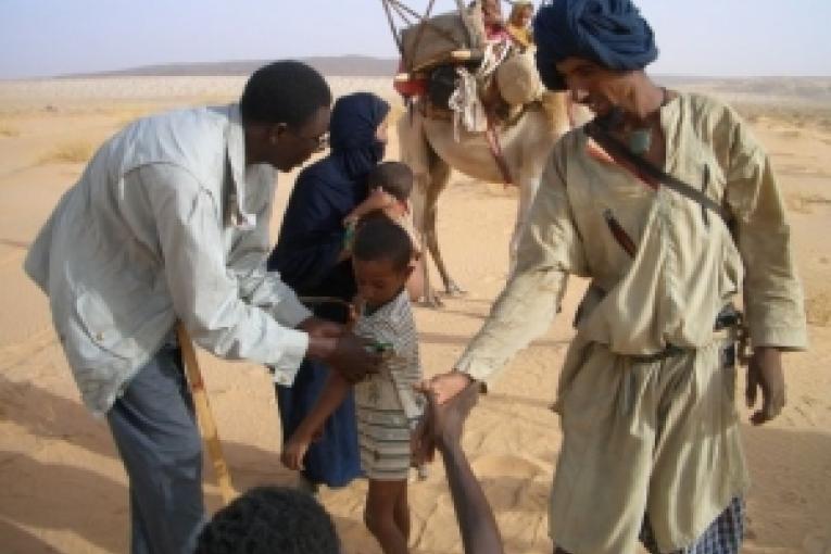 Une autre mission MSF pour la population nomade avait été menée à la frontière entre le Mali et la Mauritanie en 2005