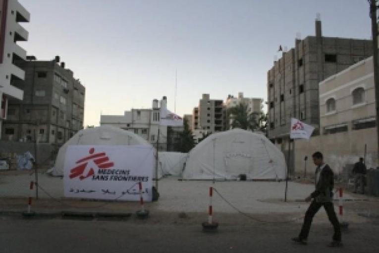 Ville de Gaza janvier 2009. Hôpital gonflable de MSF.