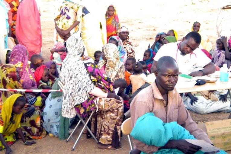 Il s'agit du plus important mouvement de population du Soudan vers le Tchad depuis plusieurs années. Selon le Haut Commissariat aux Réfugiés au moins 50 000 personnes se sont réfugiées dans la région de Tissi dans l'extrême sud est du pays.