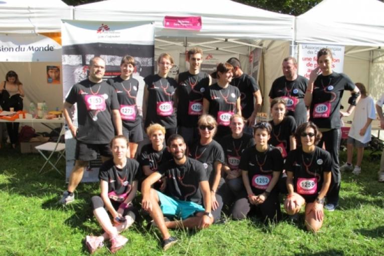 Le 26 juin 2011 l'équipe de Médecins Sans Frontières a participé à la Course des Héros au parc de Saint Cloud.
 Domitille Duverne / MSF