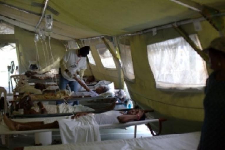 L'épidémie de choléra est loin d'être terminée. Une forte augmentation des cas est observée dans la capitale Port au Prince et d'autres foyers sont signalés dans le pays.