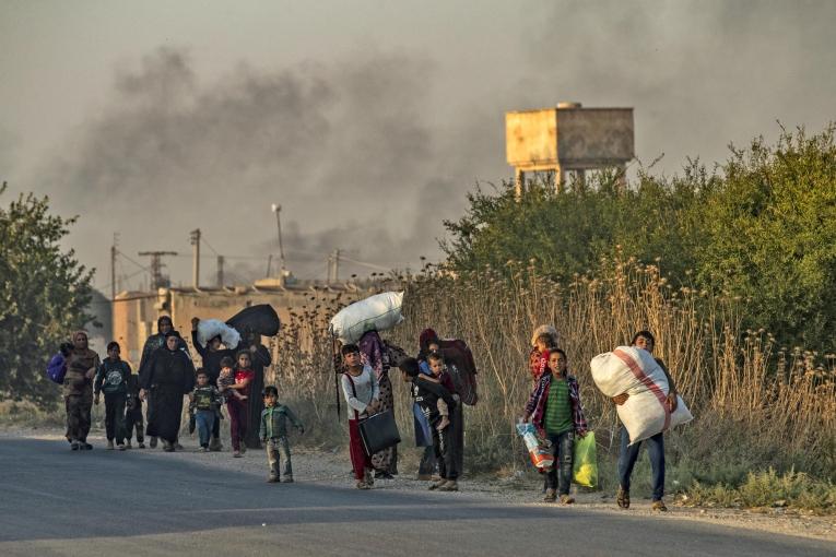 Urgence dans le Nord Est de la Syrie: des civils fuient Ras al-Ain