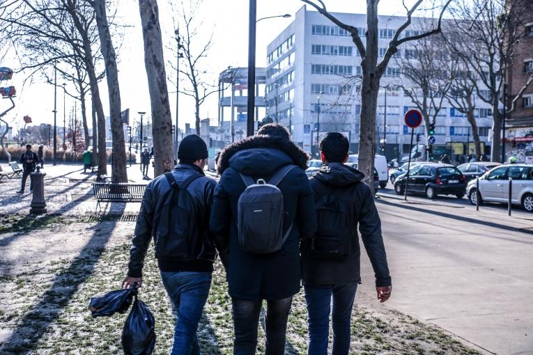 Clinique mobile de MSF à la Porte d'Aubervilliers, dans le nord de Paris, en février 2020.