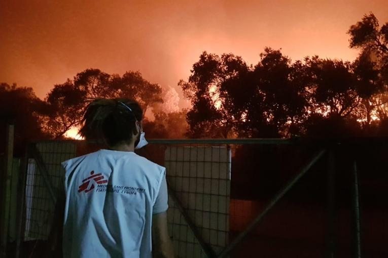 L'incendie du camp de Moria, sur l'île grecque de Lesbos, dans la nuit du 8 au 9 septembre 2020.