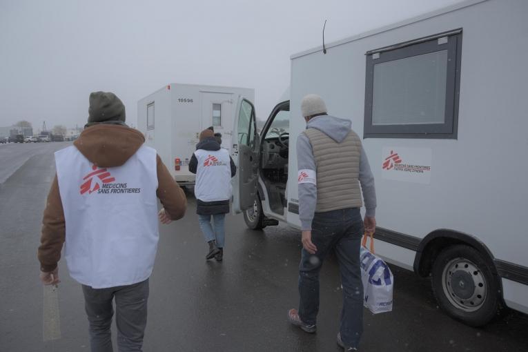 Une clinique mobile MSF en route vers l'Ukraine pour appporter un soutien aux personnes qui fuient vers la Pologne. 9 mars 2022.