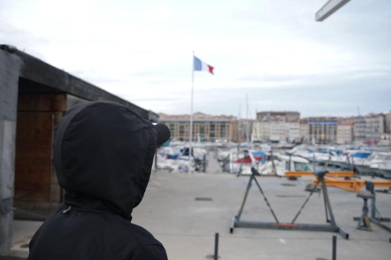 Depuis le mois de décembre 2019, MSF - en réponse à l'inaction des autorités - a proposé 100 places de logement à des mineurs non accompagnés qui vivaient à la rue ou dans des abris précaires à Marseille.