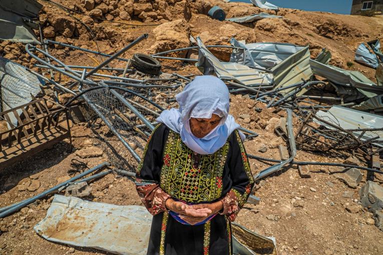 Safa, habitante de Masafer Yatta, a été témoin de la destruction de son domicile à deux reprises. 