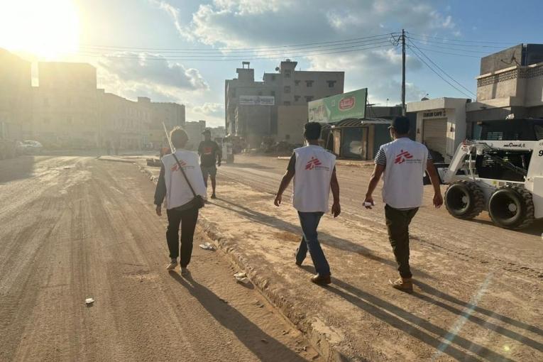 Des équipes MSF lors d'une évaluation à Derna.