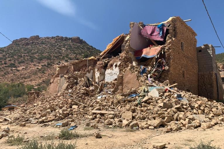 MSF assessment in Al Haouz Une habitation effondrée dans la région d'Hal Haouz, où les équipes MSF ont procédé à des explorations. 