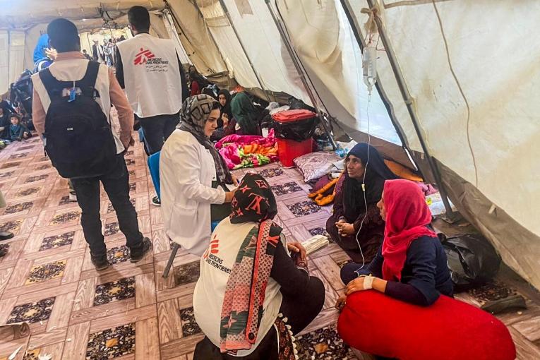 Vues des opérations MSF à Hérat en soutien aux personnes blessées lors du tremblement de terre du samedi 7 octobre. Afghanistan.