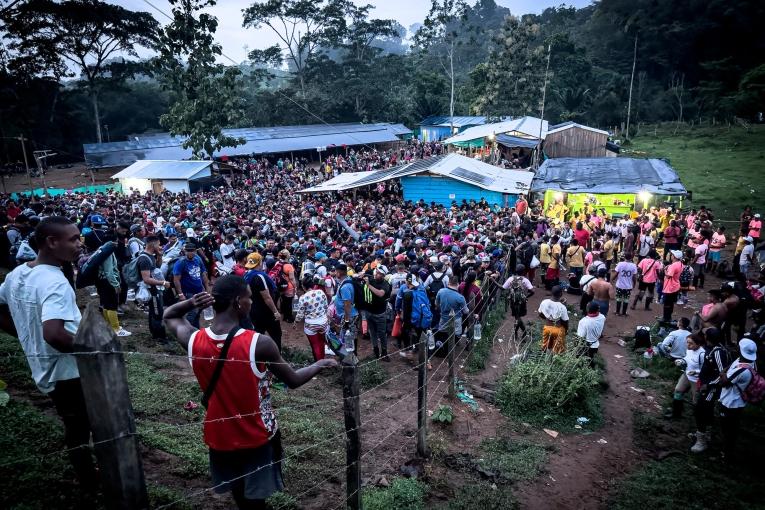 Vue d'un campement situé à la sortie de la jungle du Darien au Panama. 