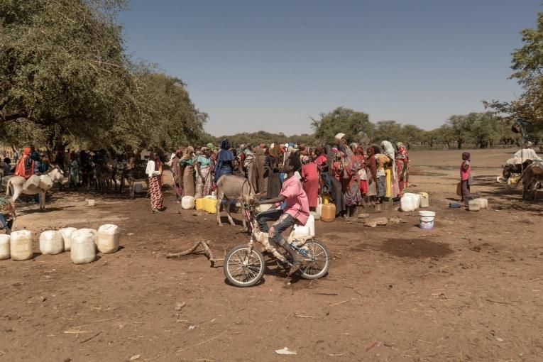 Vue d'un puits creusé afin de fournir de l'eau à des réfugiés soudanais dans l'est du Tchad. 2024