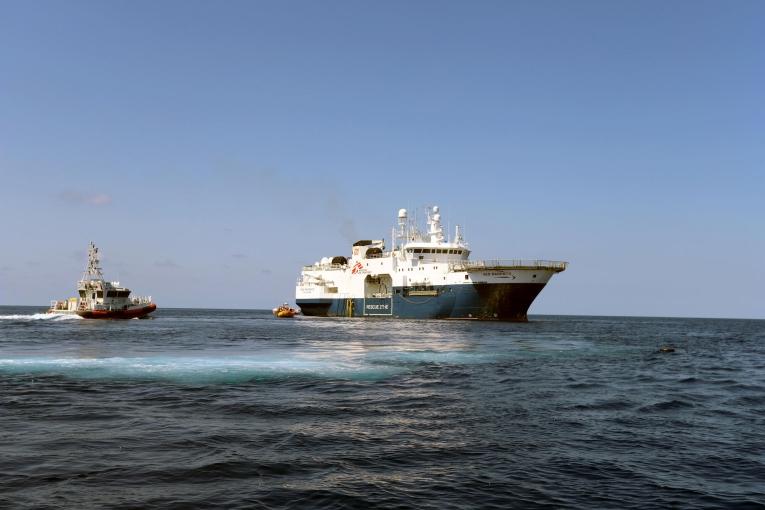 Méditerranée :  le bateau de sauvetage de MSF est de nouveau immobilisé par les autorités italiennes