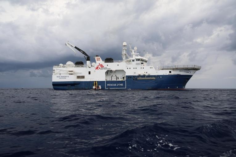 Une vue du navire de sauvetage MSF de Geo Barents lors de sa 66e rotation en mer Méditerranée.