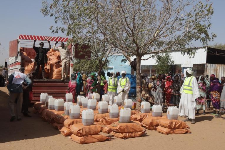 Food distribution in South Darfur