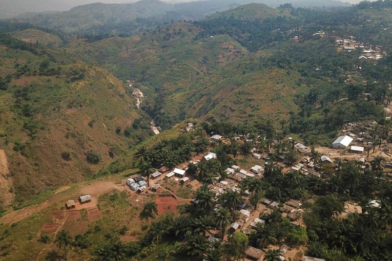 RDC : un nouveau rapport met en lumières les violences extrêmes contre les civils victimes d’une nouvelle vague de violence dans l’est du pays