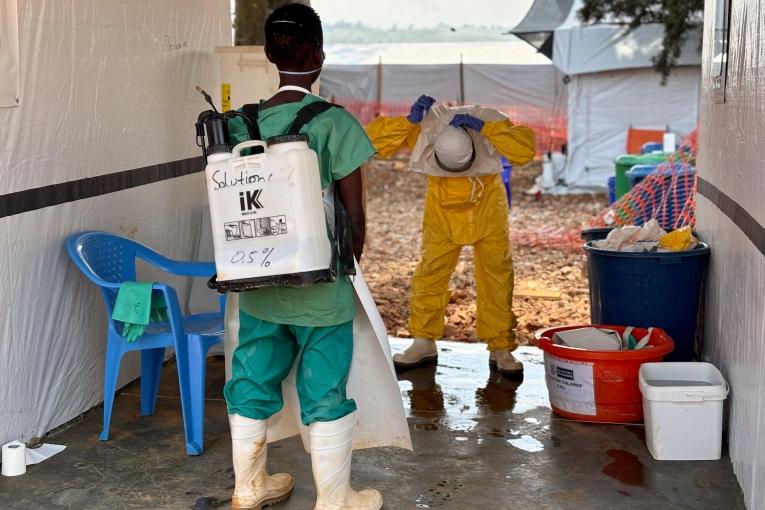 RDC : l’épidémie d'Ebola ne recule pas, elle se déplace, alerte MSF 