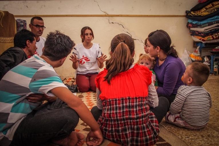 « Les promoteurs de la santé de MSF sont venus dans notre tente nous informer des services que la clinique proposait dans le camp. Ils ont dit à ma mère qu’il y avait un psychologue. »