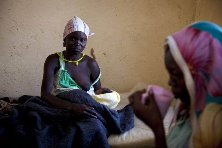 Maternité MSF à l'hôpital civil de Aweil Nord Bahr el Ghazal Sud Soudan janvier 2011.