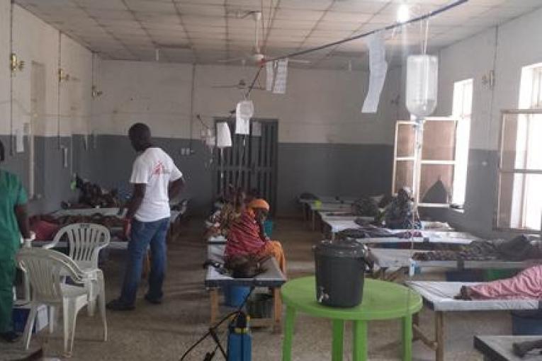 Centre de traitement du choléra MSF juillet 2014