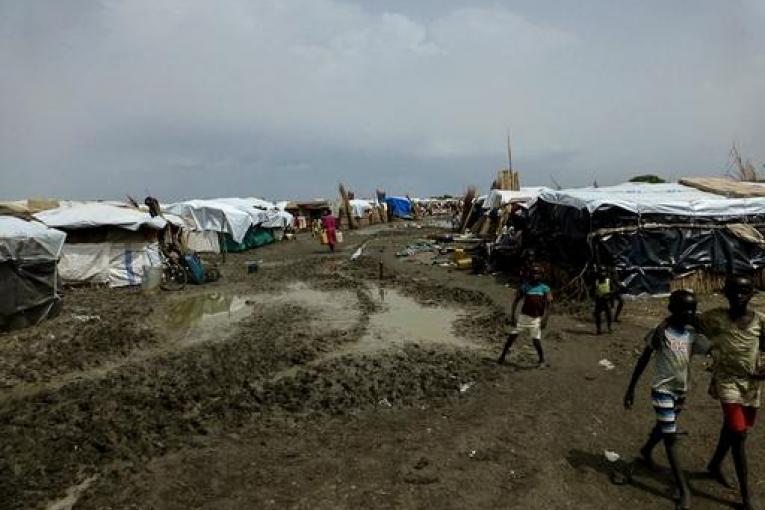 MSF condamne les terribles atrocités commises durant et après les affrontements du 15 avril à Bentiu au Soudan du Sud. Les témoins ont fait état de véritables massacres ciblés notamment dans l’hôpital public de la ville.